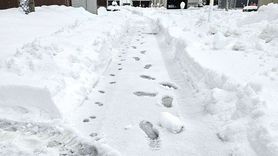 2日歩道除雪